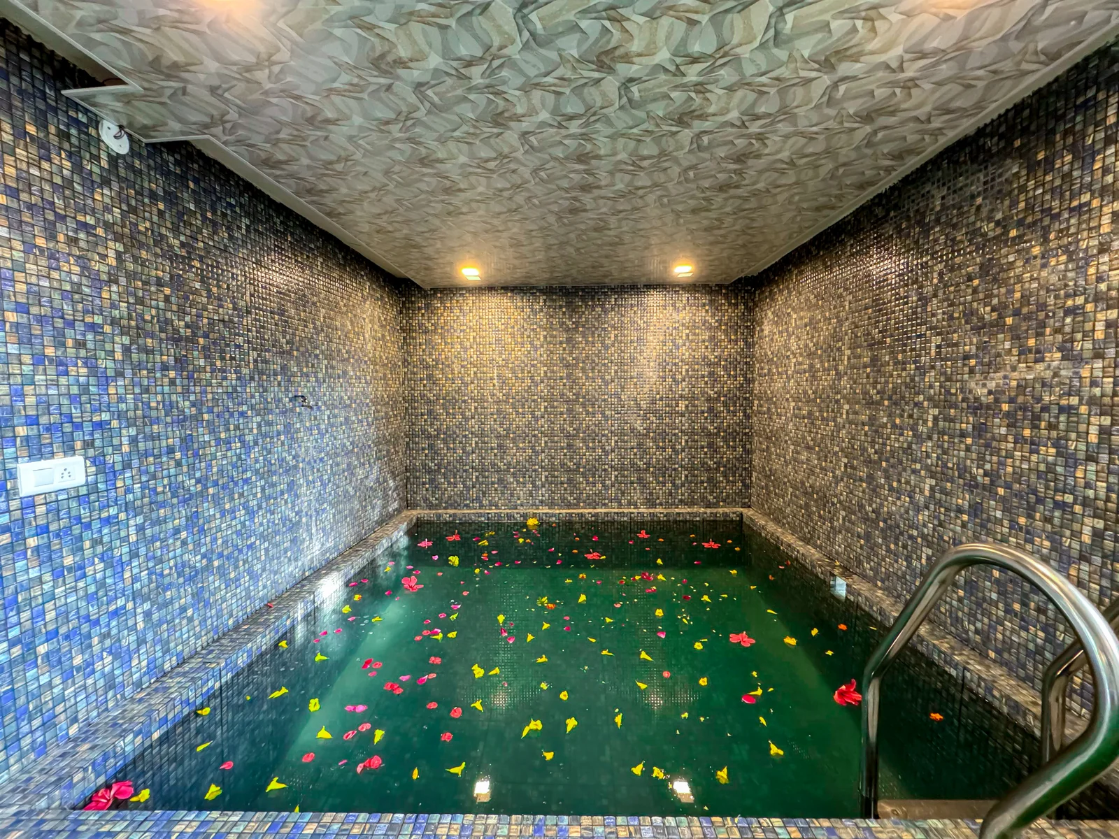 Onyx Hotel Corbett