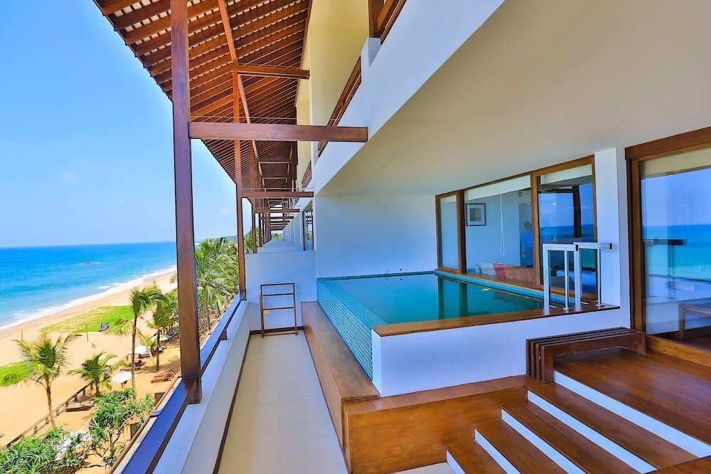 Pandanus Beach Resort