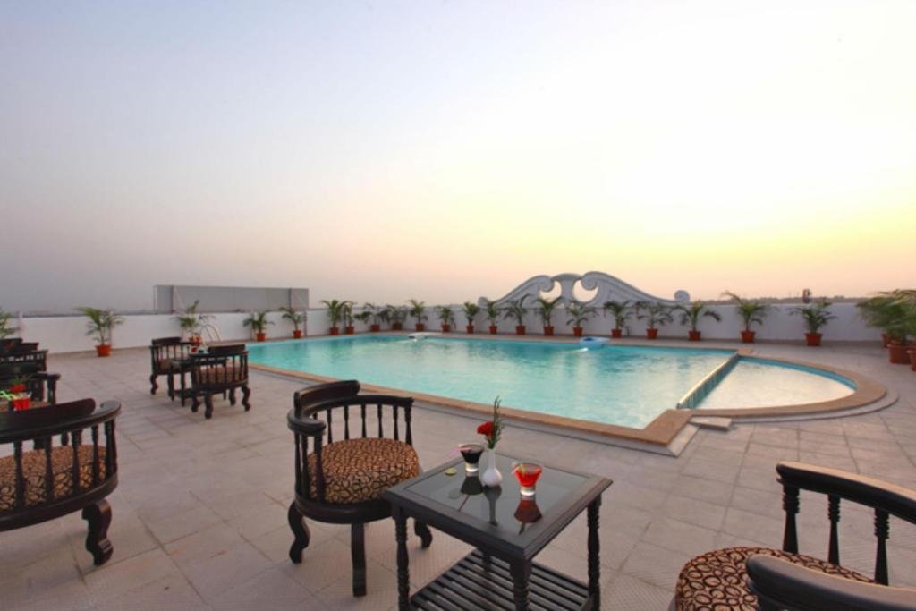 Hotel Airlink Castle Kochi